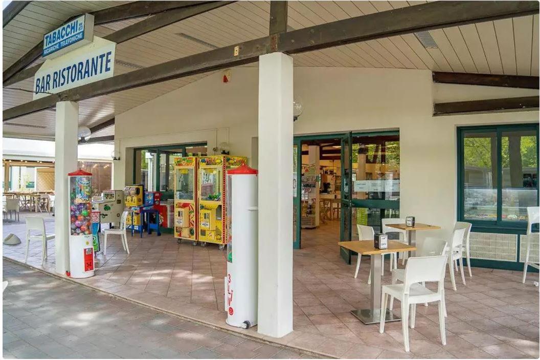 Vacanceselect Mobil Homes - Camping Pineta Sul Mare Camping Village Cesenatico Exterior foto